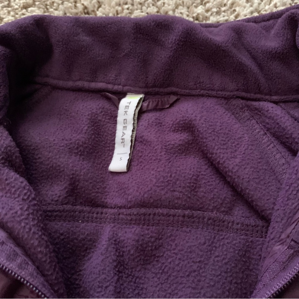 Jacket ✨ SMALL - Picture 2 of 3